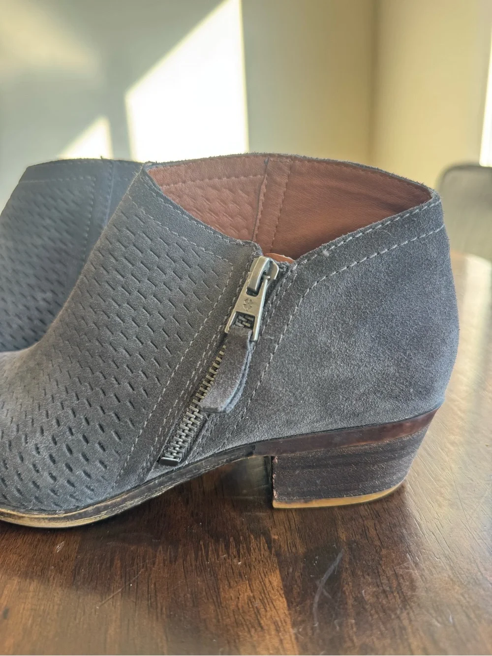 Lucky Brand Black Perforated Suede leather Ankle Booties with Side Zip size 8